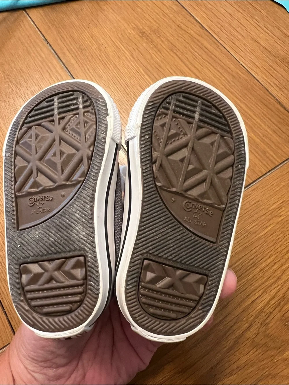 Converse Kids Low-Top Sneakers in Light Gray with White Accents